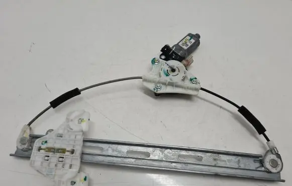 Hyundai i20 (GB IB) Rear door window regulator with motor 82450C7000 83401C7010