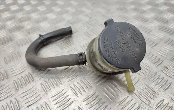 Toyota RAV 4 (XA20) Power steering fluid tank/reservoir