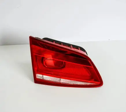 Volkswagen PASSAT B7 Tailgate rear/tail lights 3AF945093K
