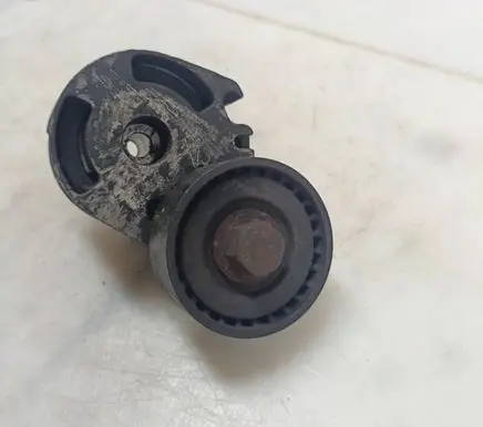 Citroen C5 Alternator belt tensioner 22629