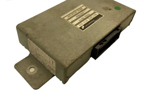 Rover 75 Gearbox control unit/module 31036PR002 UHC100139 HD88J092