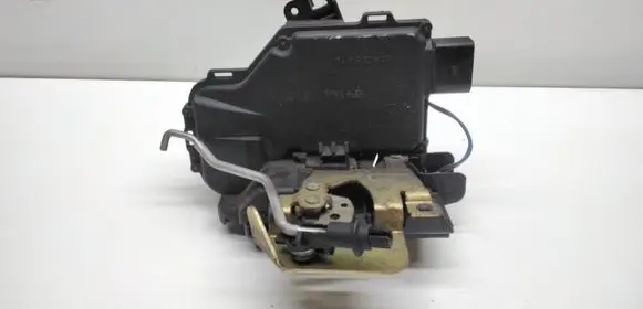 Audi A6 S6 C5 4B Front door lock