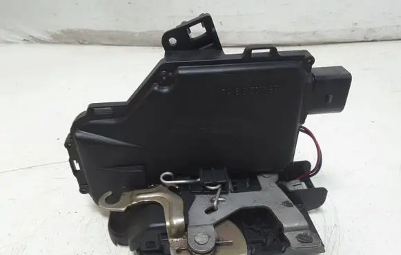 Audi A2 Rear door lock