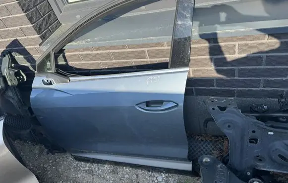 Audi Q4 Sportback e-tron Front door CDD