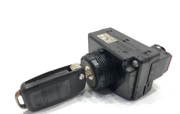 Audi A8 S8 D3 4E Ignition lock 3D0905865C