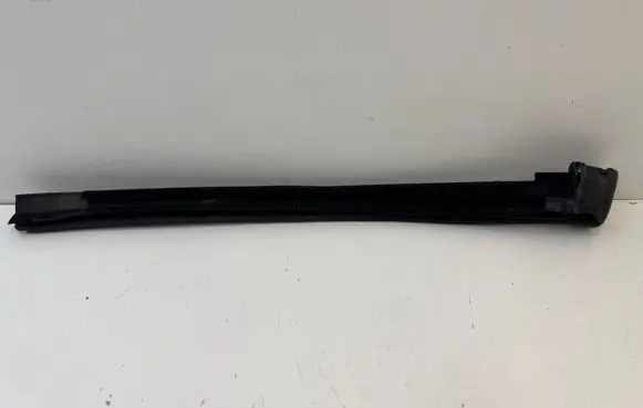BMW M6 Sunroof sealing rubber 7221303