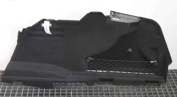 Maserati Quattroporte Trunk/boot side trim panel 
