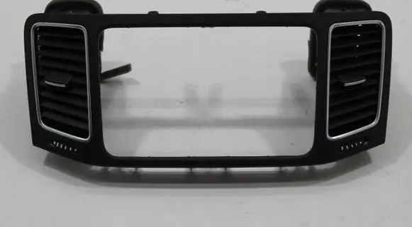 Seat Alhambra (Mk2) Dash center air vent grill 7N0858069