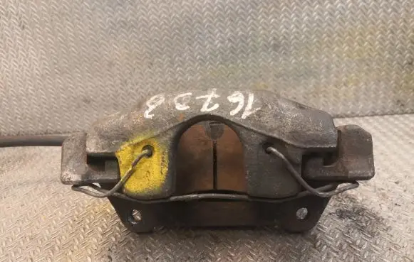 Mini One - Cooper R50 - 53 Front brake caliper