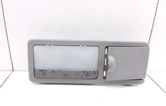 Volkswagen Touareg I Rear seat light 7L0861687A