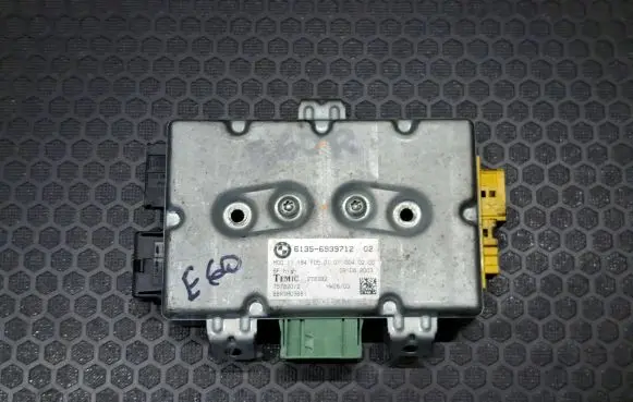 BMW 5 E60 E61 Door control unit/module 75789012 6939712 BBR3H09B81