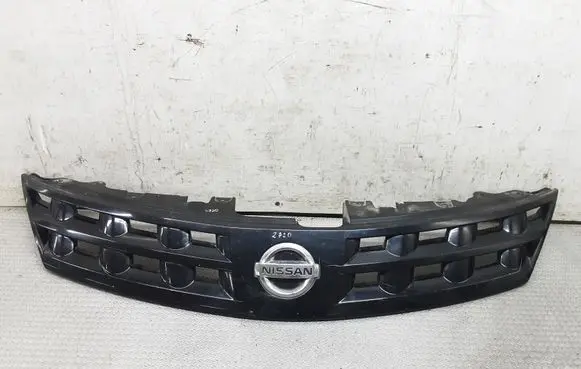 Nissan Murano Z50 Front bumper upper radiator grill 62310CA000