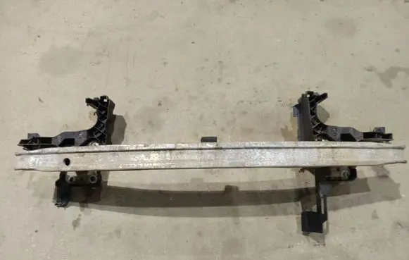 Renault Scenic II - Grand scenic II Front bumper cross member 