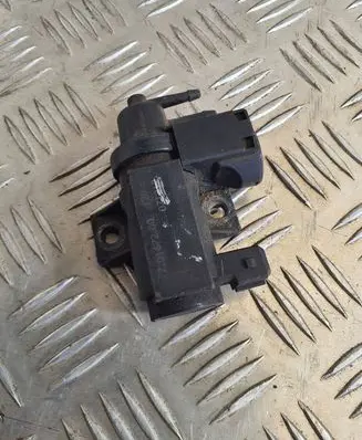 Chrysler Grand Voyager V Vacuum valve 