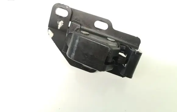 Loading door lock
