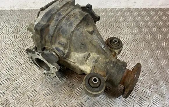 Infiniti QX80 Rear differential Z5422A