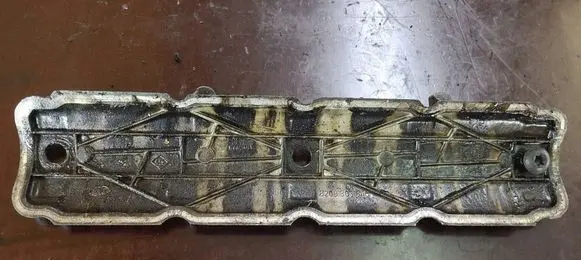 Renault Megane II Rocker cam cover 8200303546