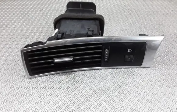 Audi A6 S6 C6 4F Dashboard side air vent grill/cover trim 4F1820901D