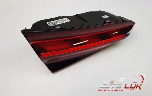 Audi A5 Rear/tail lights 8W6945093AA