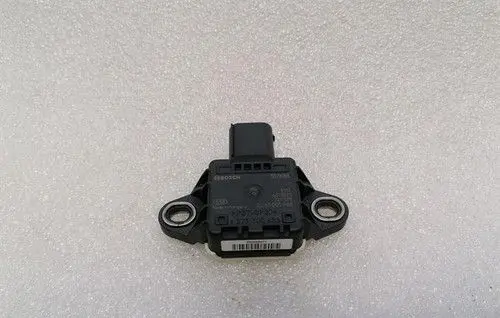 Ferrari Purosangue Rear suspension height sensor lever