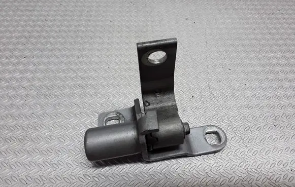 Ford Mondeo MK IV Front door upper hinge