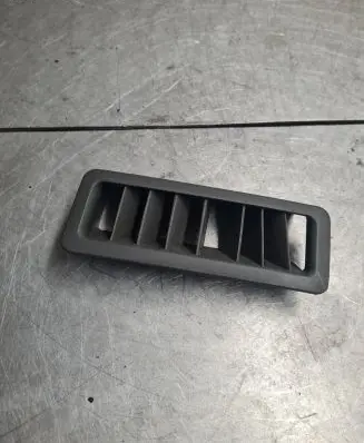 Volkswagen Transporter - Caravelle T4 Dash center air vent grill 705819071