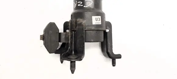 Toyota RAV 4 (XA50) Engine mount bracket