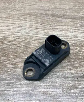 Volkswagen Scirocco Airbag deployment crash/impact sensor 3C0907651