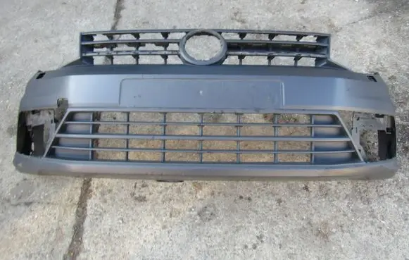 Volkswagen Caddy Front bumper 2K5807221J