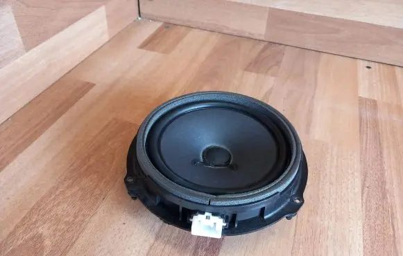 Jaguar XF X250 Front door speaker 6M2T18808AC