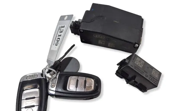 Audi A7 S7 4G Engine ECU kit and lock set 4H0905852B 4H0909131 41109229200044