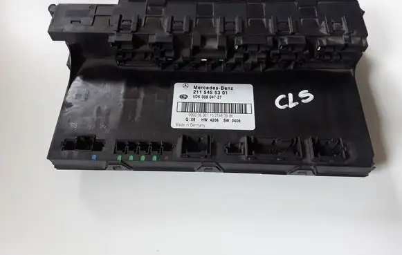 Mercedes-Benz E W211 Fuse module 2115455301