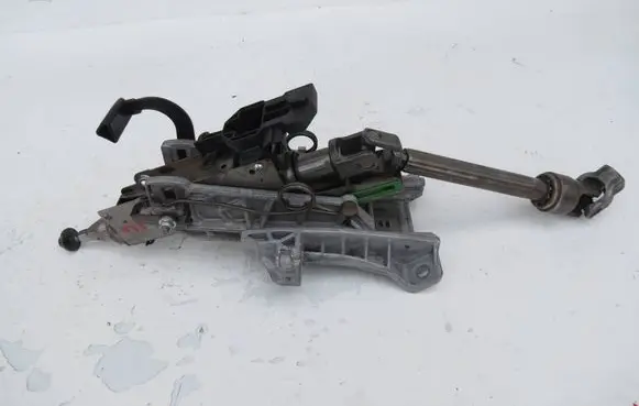 Volvo V70 Steering wheel axle P31302630 H70GB 09112502176