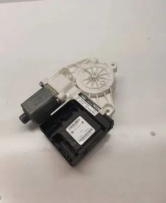 Audi A3 S3 8P Sliding door electric window regulator 8P0959802N