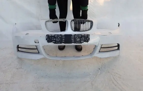 BMW 1 E82 E88 Front bumper 51118052108
