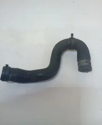 Audi A6 S6 C5 4B Engine coolant pipe/hose 8D0121109H