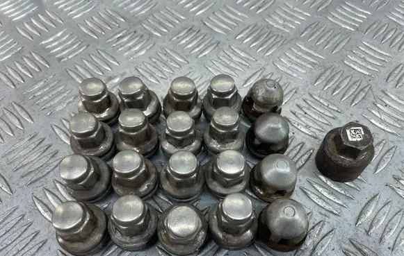 Jaguar XE Nuts/bolts 