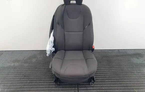 Volvo V40 Front passenger seat 