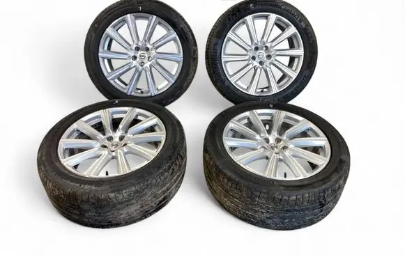 Volvo XC90 R20 alloy rim 31362277