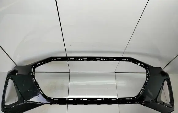 Audi e-tron Front bumper 4KE807437C