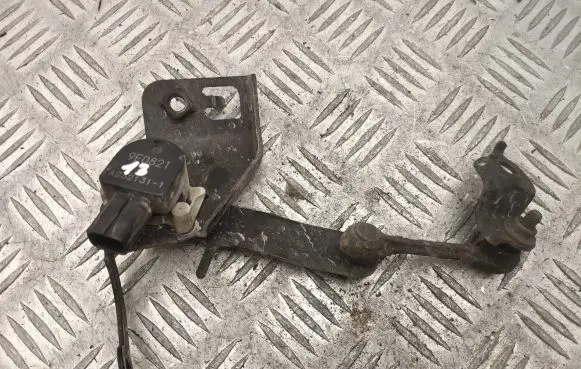 Honda Civic X Headlight/headlamp level sensor 9E0821 A2321311