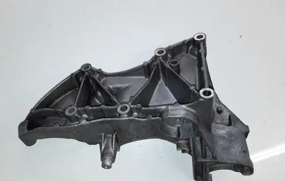 Renault Laguna II Generator/alternator bracket 8200183234