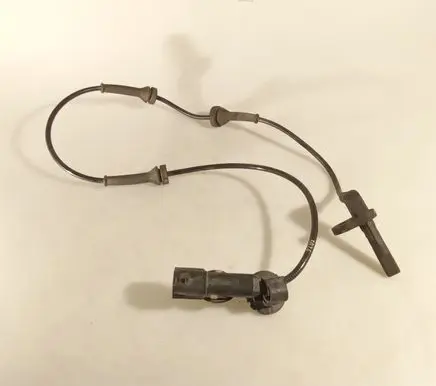 Opel Movano B ABS brake wheel speed sensor 8200735314