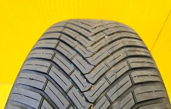 Mercedes-Benz GLC C253 R19 winter tire