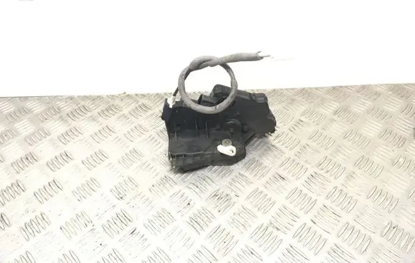 BMW 3 E46 Front door lock BTL243 7011