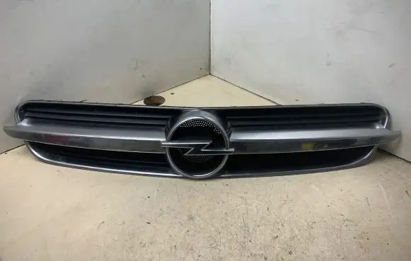 Opel Vectra C Front grill 13139871