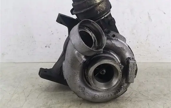 Mercedes-Benz C W203 Turbo A6110960999