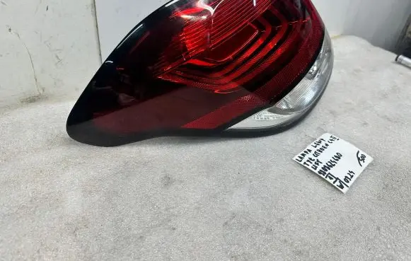 Citroen C4 II Rear/tail lights