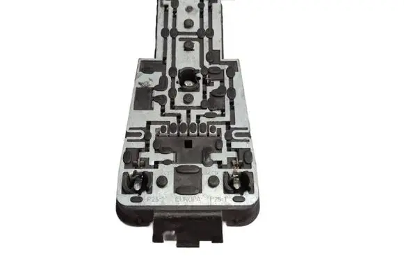 Volkswagen PASSAT B2 Tail light bulb cover holder 321945257D