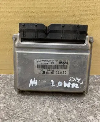Audi A4 S4 B6 8E 8H Engine control unit/module 8E0907557F 26SA2578 0261207401